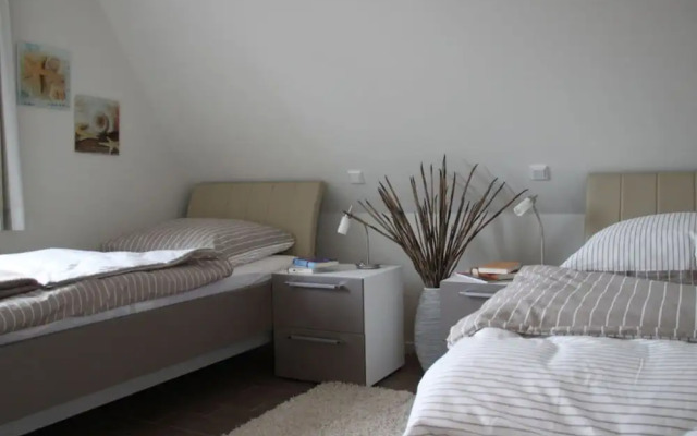 Rieten Huis "oostzeegolf"