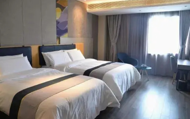 Homeinn Selected Hotel (Yantai Fushan District Yongda Street)