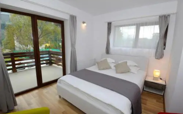 Yael Luxury Apartments 1
