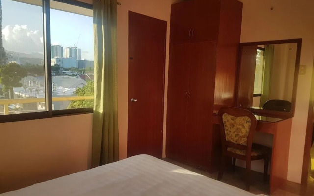 TSC Suites by Eastland Residences