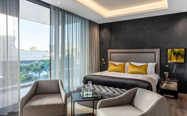 O' Two Hotel
