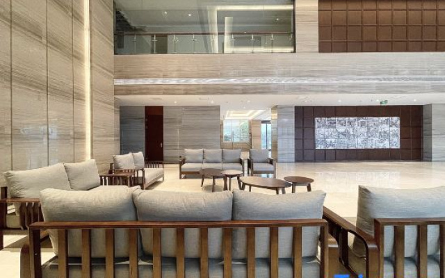 HanTing Hotel (Luohe Linying)