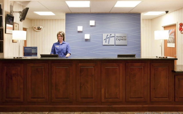 Holiday Inn Express Evanston by IHG
