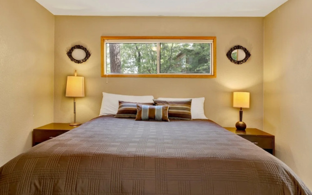 Knickerbocker Retreat #2321