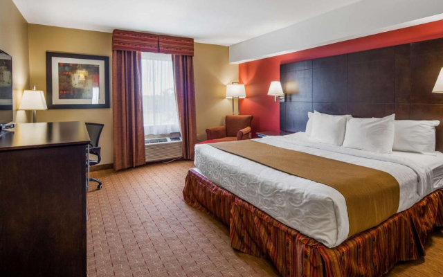 Best Western Plus Bowmanville