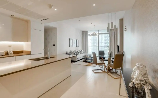 Contemporary Apt in Marina Gate Infinity Pool!
