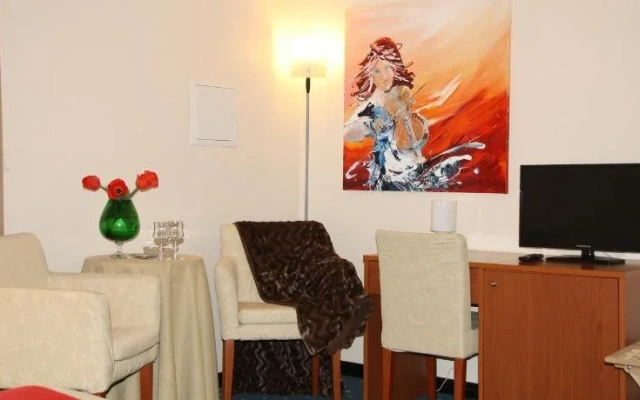 Le Rocher