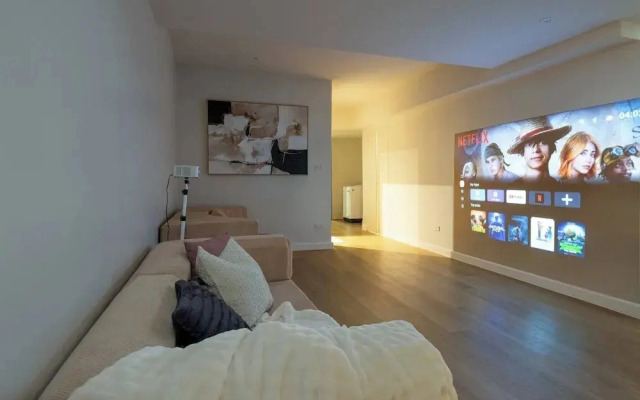 Stylish 5BR Poolhouse & Theater 2mins to BTS