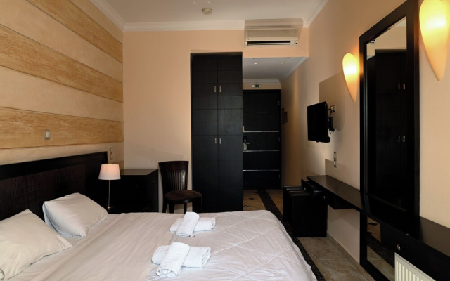 Aktis Hotel