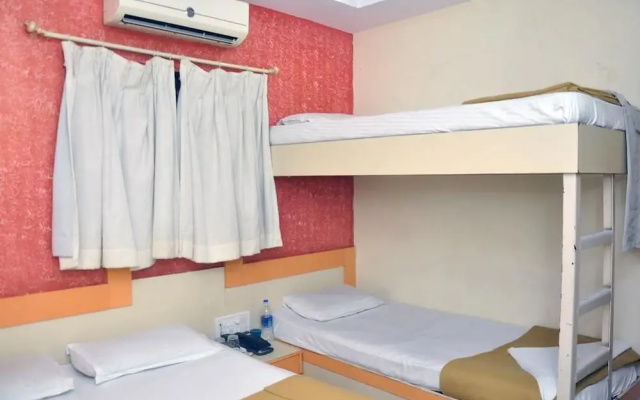 Room Maangta 127 - Andheri