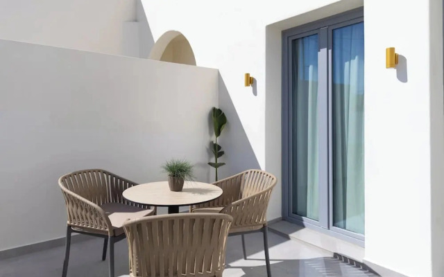Maiandros Suites