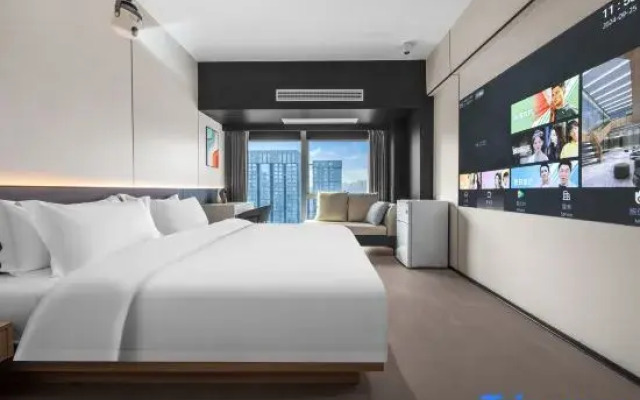 Yinyu Sky Homestay (Chongqing Auto Expo Center Xianwai City Garden)
