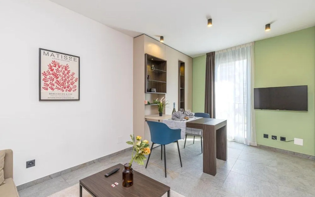Icon H 306 Suite Micro-living