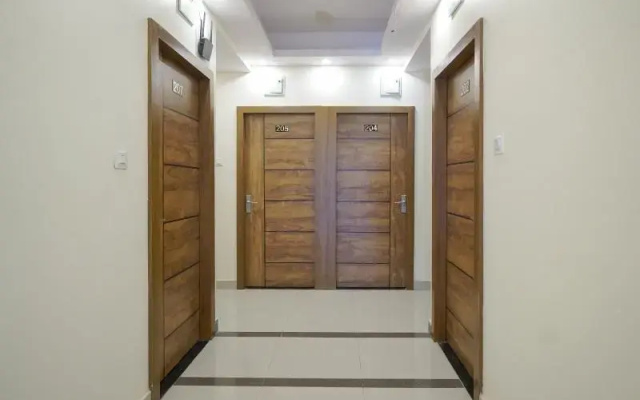 Hotel Amogh Palace By Mera Stay