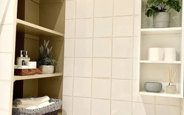 Waterloo Luxury Apartment