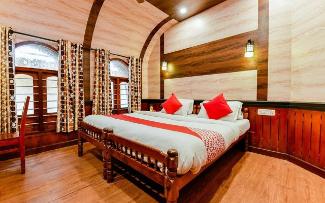 Oyo 24271 Houseboat My Trip 2bhk