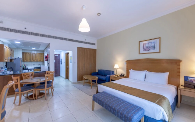 Roda Metha Suites