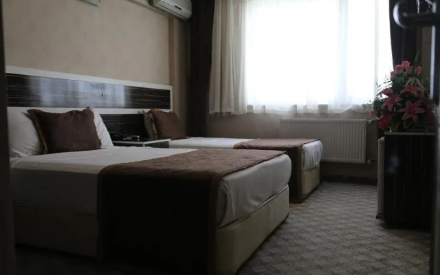 Grand 52 Otel