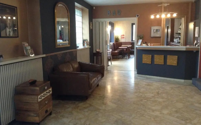 Logis Hôtel AMBROISE