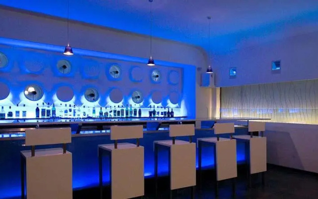 The Hans Hotel New Delhi