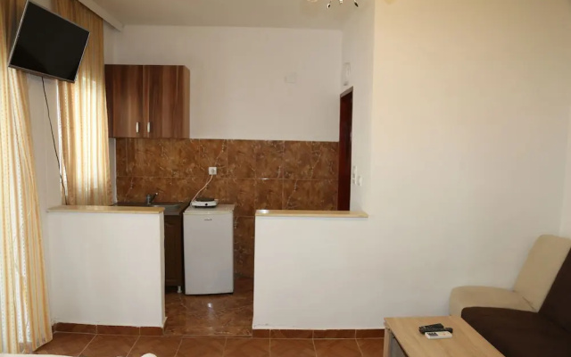 Stunning 1-bed Apartment in Ulcinj