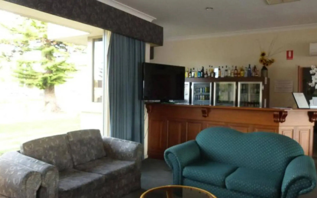 Glenelg Motel