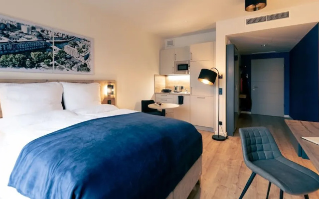 SpreeBlau Apartments