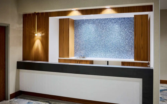 DoubleTree by Hilton Windsor, ON