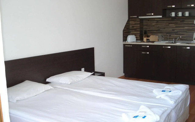 Apart-hotel Happy