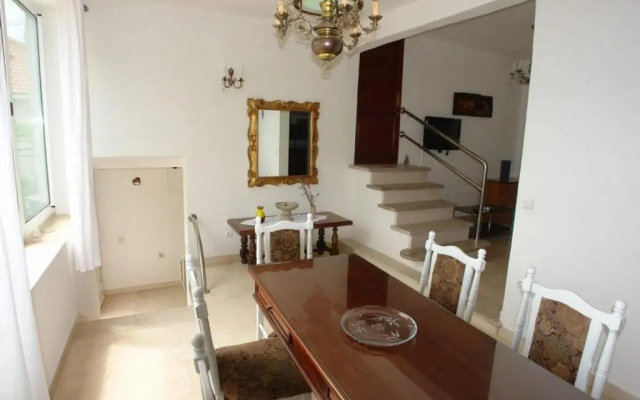 Vila Agnes Ii