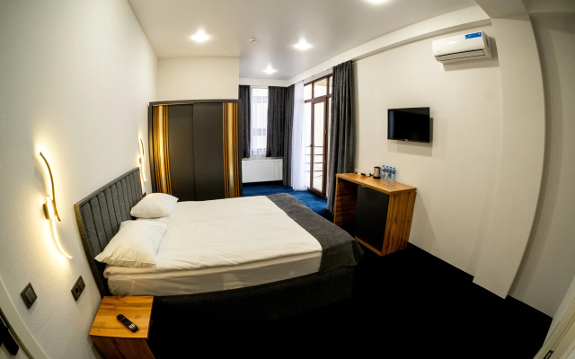 Suite with view · Hotel Urban Blis — photo 1