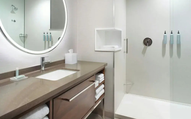 Courtyard BY Marriott Atlanta Covington