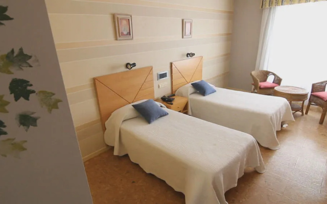 Hotel Oca Justo