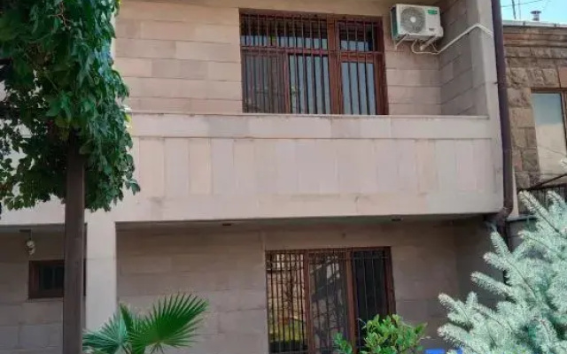 TabrisChina Vacation Rental