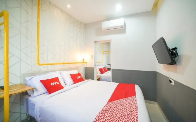 OYO 90874 Millenium Inn 2