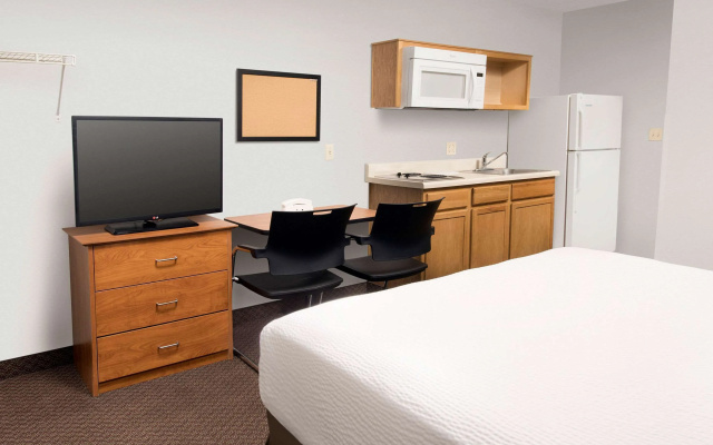 Extended Stay America Select Suites - Cleveland - Avon