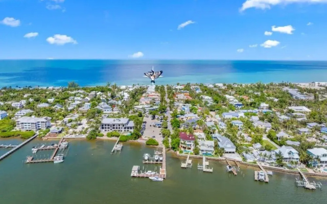 Summer Breeze 7 Bedroom Home