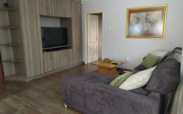 Twins Guest House Astoni