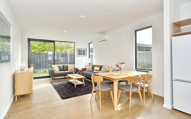 Salisbury Style-ChristchurchHolidayHomes