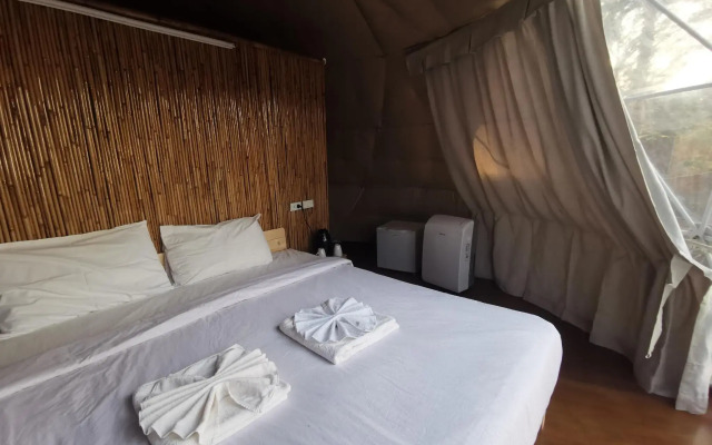 Eco Lanta Hideaway Beach Resort