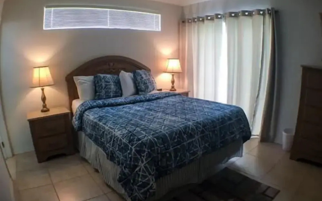 Waterview 1685 Apartment 4 Bedroom