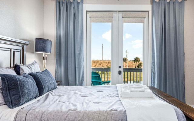 Blu Pearl 5 Bedroom Home