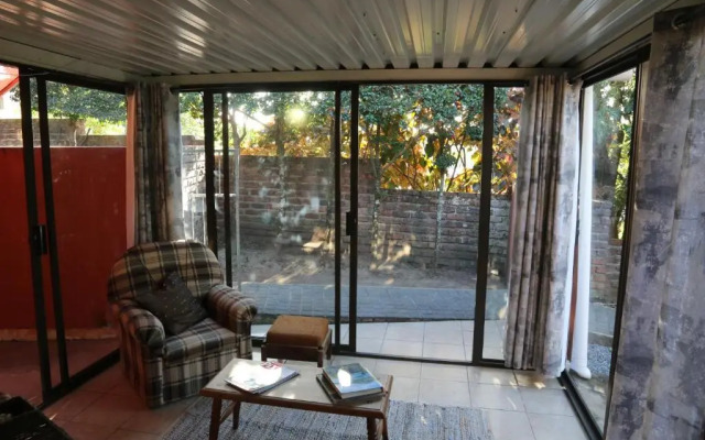17 Hawkes Head Self Catering