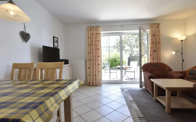 Cozy apartment near Beach in Dierhagen Strand