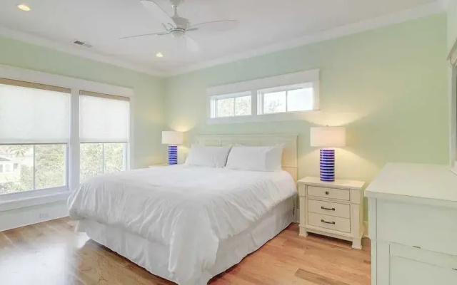 616 Carolina Boulevard by Avantstay Ocean Views From Decks