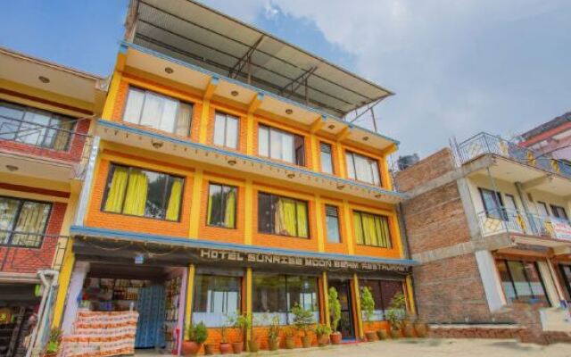 Отель OYO 412 Sunrise Moon Beam Hotel Непал, Нагаркот - отзывы, цены и фото номеров - забронировать отель OYO 412 Sunrise Moon Beam Hotel онлайн вид на фасад