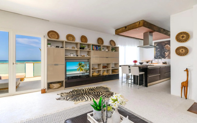Imani Penthouse - Luxury Ocean View Apartment Nne, Kiwengwa Beach