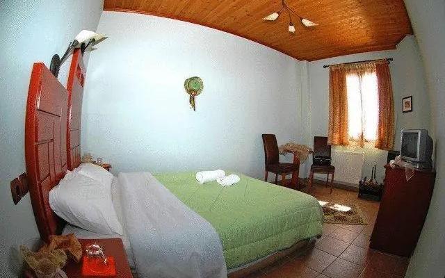 Tymfaia Hotel