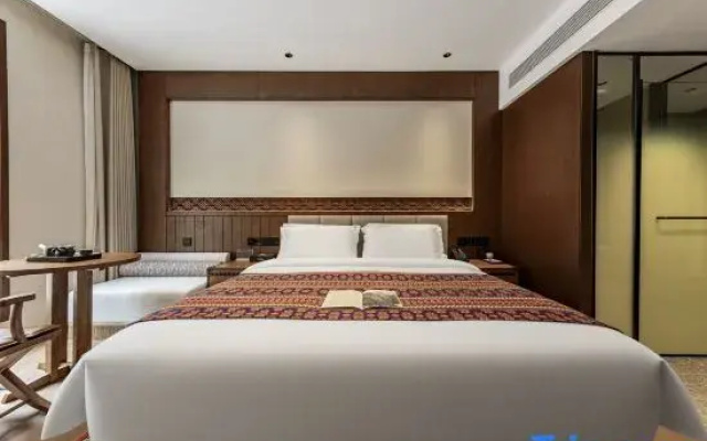 Minshan Yundi Hotel