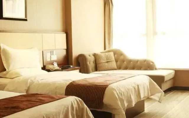 Starway Hotel